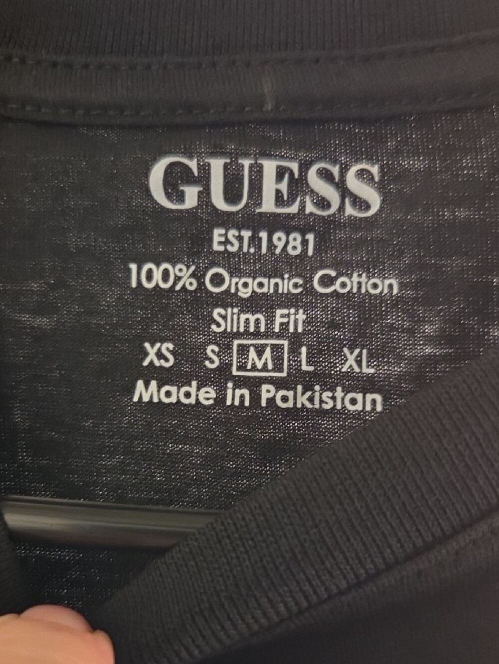 GUESS Men’s Black Logo Short Sleeve Crew Tee - Picture 2 of 4